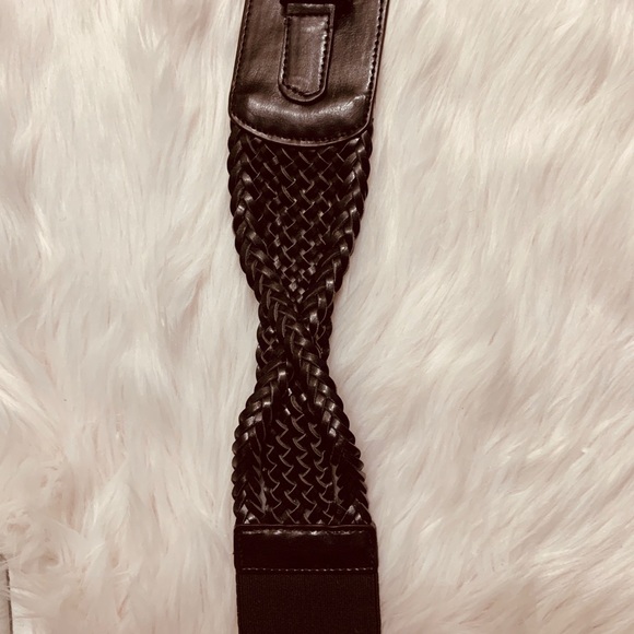 Wide Braided Twisted Statement Belt - Picture 6 of 10